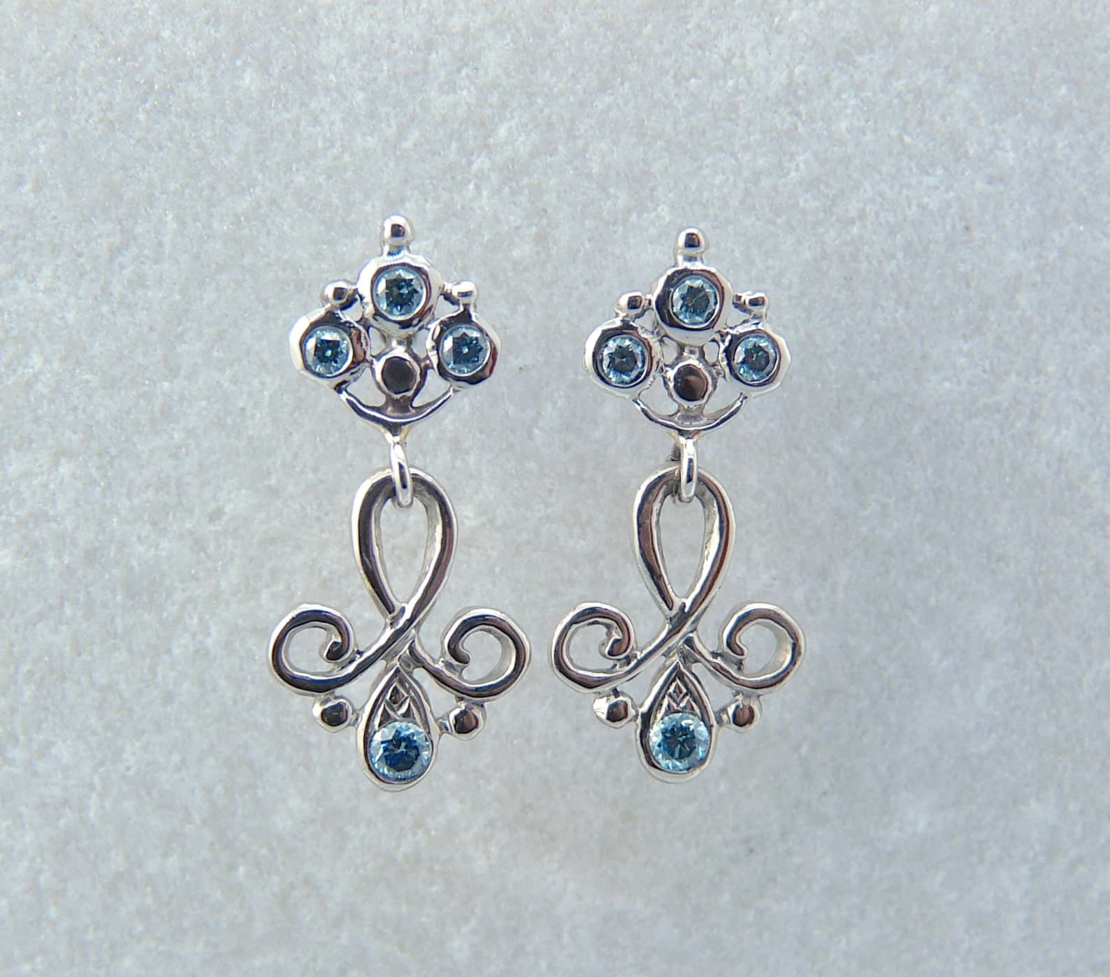 Sky blue diamond earrings, diamond earrings, blue stone earring, solid 14K gold, white gold earring, pendant sky blue diamond gold earring product image